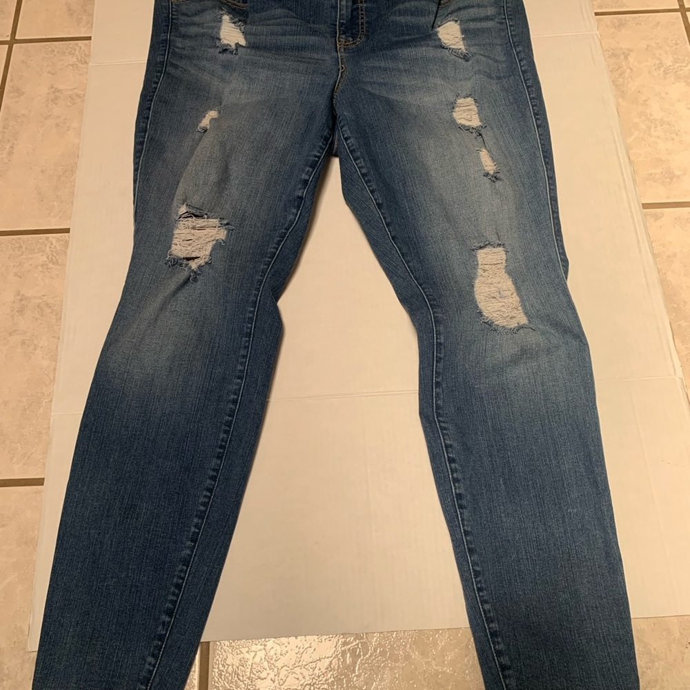 Torrid Distressed Skinny Jeans Denim in‎ Blue Jeggings Pants Size 20R